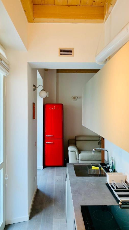 Milano Bocconi-Navigli 10 Apartment Bagian luar foto